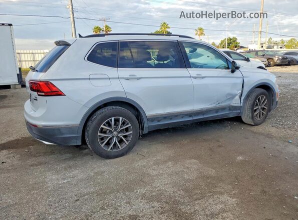3VV2B7AX3JM220000 2018 VOLKSWAGEN TIGUAN Gray 