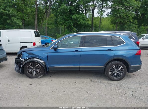 3VV2B7AX3JM221017 2018 VOLKSWAGEN TIGUAN Blue Widok wnętrza 360 stopni