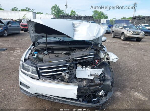 3VV2B7AX3KM004083 2019 VOLKSWAGEN TIGUAN White Instrument cluster view