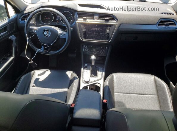 3VV2B7AX3KM067801 2019 VOLKSWAGEN TIGUAN Gray 