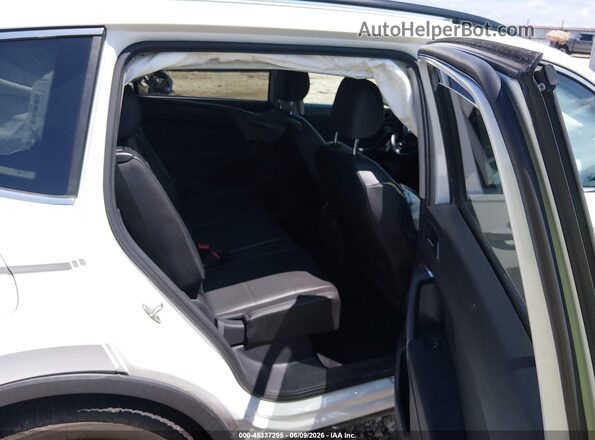 3VV2B7AX3KM139676 2019 VOLKSWAGEN TIGUAN White VIN sticker view