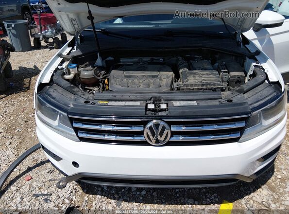 3VV2B7AX3KM139676 2019 VOLKSWAGEN TIGUAN White Rear view