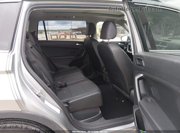 3VV2B7AX3MM078400 2021 VOLKSWAGEN TIGUAN Blue Vista de la etiqueta del VIN