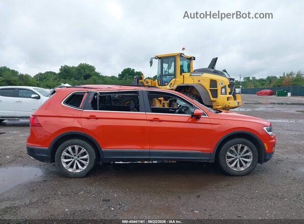 3VV2B7AX4JM167873 2018 VOLKSWAGEN TIGUAN Оранжевый Вид задней части салона