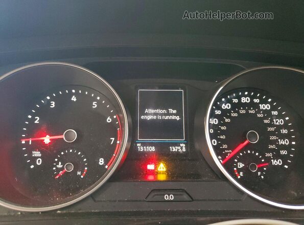 3VV2B7AX4JM192675 2018 VOLKSWAGEN TIGUAN White Widok zestawu wskaźników