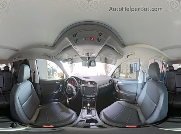 3VV2B7AX4JM192675 2018 VOLKSWAGEN TIGUAN White 