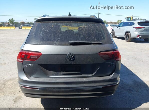 3VV2B7AX4JM204808 2018 VOLKSWAGEN TIGUAN Gray 