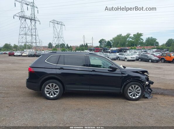 3VV2B7AX4KM092075 2019 VOLKSWAGEN TIGUAN Black Rear interior view