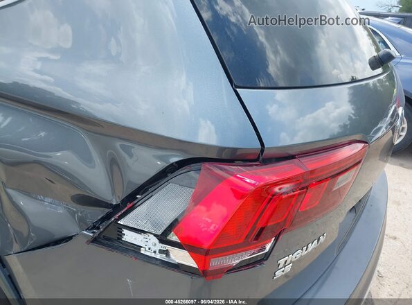 3VV2B7AX4LM071020 2020 VOLKSWAGEN TIGUAN Gray Вид спереду