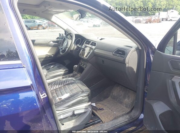 3VV2B7AX4MM099322 2021 VOLKSWAGEN TIGUAN Blue წინა სალონის ხედი