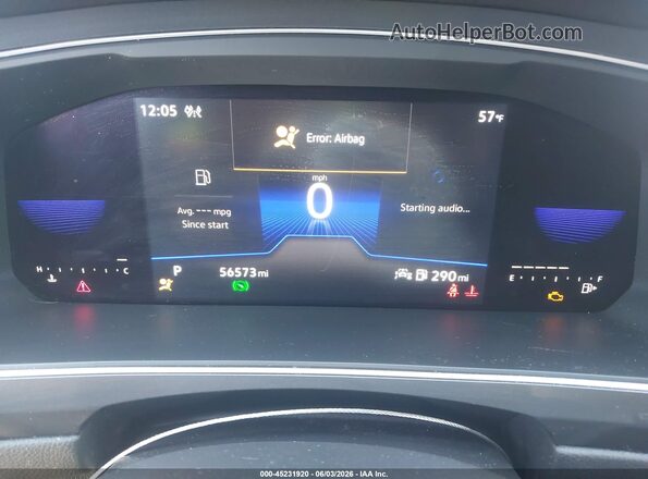 3VV2B7AX4NM037923 2022 VOLKSWAGEN TIGUAN Gray Widok tylnych siedzeń