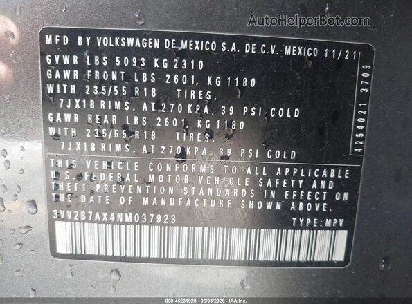 3VV2B7AX4NM037923 2022 VOLKSWAGEN TIGUAN Gray Widok komory silnika