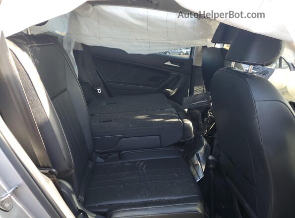3VV2B7AX4RM099053 2024 VOLKSWAGEN TIGUAN Silver Սալոնի հետևի տեսք