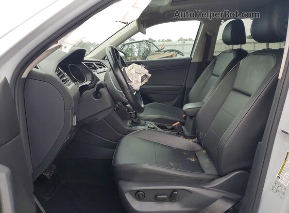 3VV2B7AX5JM069760 2018 VOLKSWAGEN TIGUAN Silver Vista interior delantera