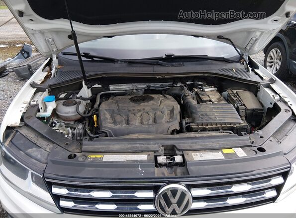 3VV2B7AX5JM160978 2018 VOLKSWAGEN TIGUAN White Widok z tyłu