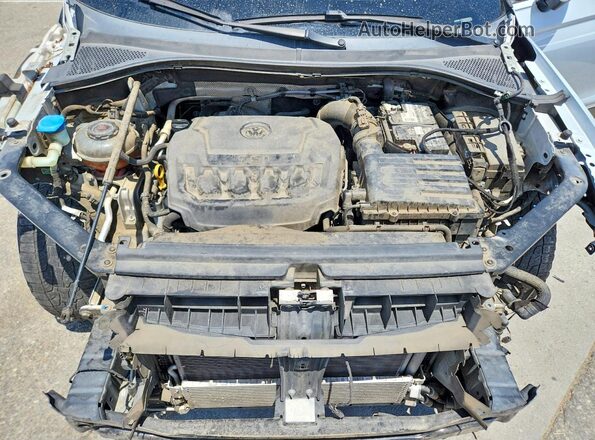3VV2B7AX5JM197013 2018 VOLKSWAGEN TIGUAN Silver 