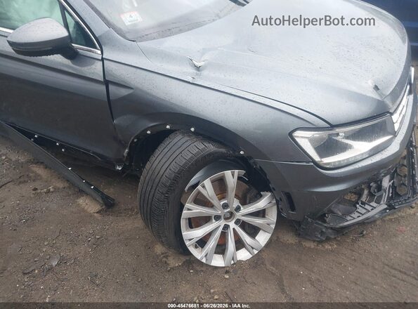 3VV2B7AX5KM042902 2019 VOLKSWAGEN TIGUAN Серый Вид спереди