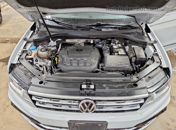 3VV2B7AX5KM058680 2019 VOLKSWAGEN TIGUAN Silver Շարժիչի բաժամունքի տեսք