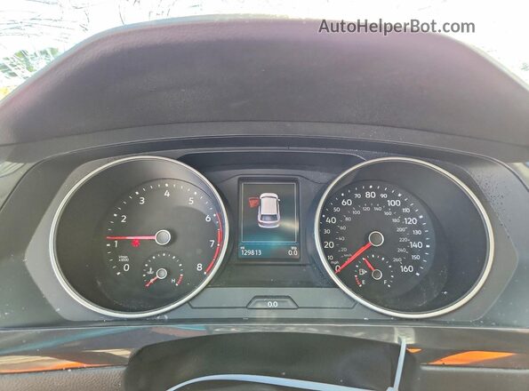 3VV2B7AX5KM129506 2019 VOLKSWAGEN TIGUAN Gray Widok zestawu wskaźników