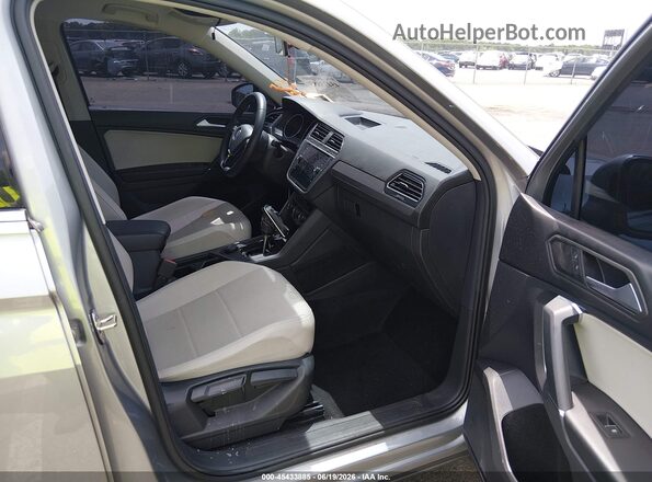3VV2B7AX5LM108737 2020 VOLKSWAGEN TIGUAN Серебряный Вид салона спереди