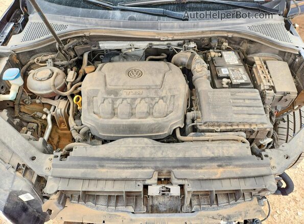 3VV2B7AX6KM029611 2019 VOLKSWAGEN TIGUAN Black 