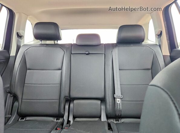 3VV2B7AX6KM029611 2019 VOLKSWAGEN TIGUAN Black 