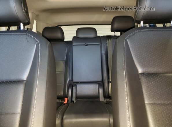 3VV2B7AX6KM132298 2019 VOLKSWAGEN TIGUAN Blue Հետևի նստատեղերի տեսք