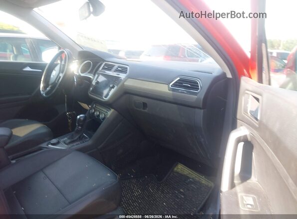 3VV2B7AX6KM151322 2019 VOLKSWAGEN TIGUAN Orange Widok wnętrza z przodu