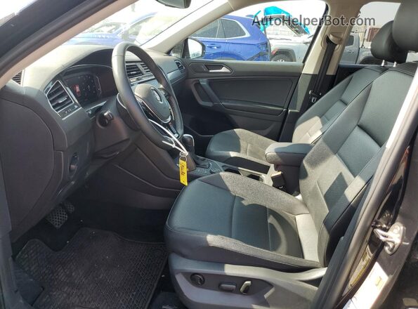 3VV2B7AX6LM142086 2020 VOLKSWAGEN TIGUAN Black Սալոնի դիմացի տեսք