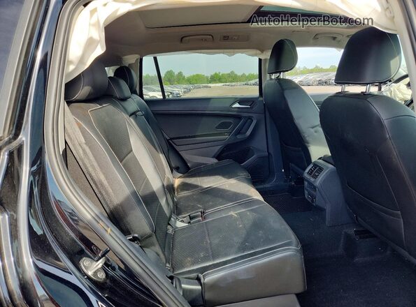 3VV2B7AX6MM052714 2021 VOLKSWAGEN TIGUAN Black Вид задньої частини салону
