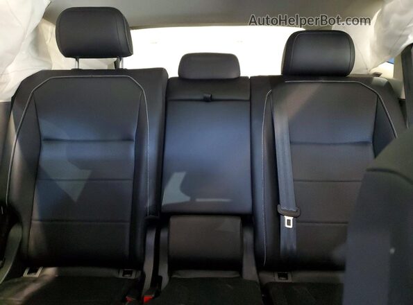 3VV2B7AX6MM053006 2021 VOLKSWAGEN TIGUAN Silver 