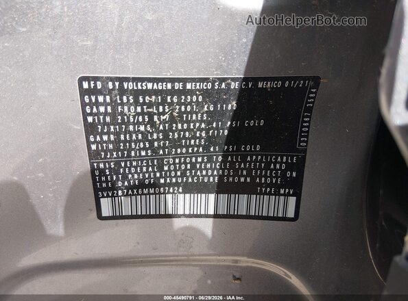 3VV2B7AX6MM067424 2021 VOLKSWAGEN TIGUAN Silver Widok komory silnika