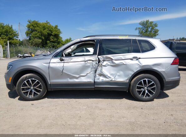 3VV2B7AX6MM067424 2021 VOLKSWAGEN TIGUAN Silver Widok wnętrza 360 stopni