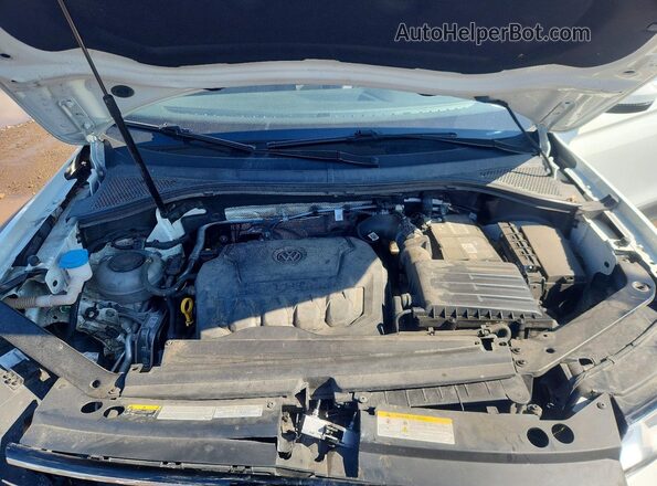 3VV2B7AX6MM157138 2021 VOLKSWAGEN TIGUAN White Rear interior view