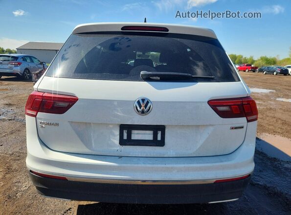 3VV2B7AX6MM157138 2021 VOLKSWAGEN TIGUAN White Rear view