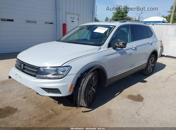 3VV2B7AX7JM069520 2018 VOLKSWAGEN TIGUAN White Vista tres cuartos delantera izquierda