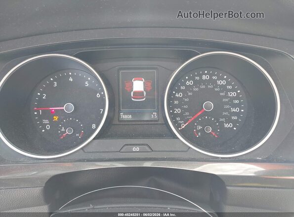 3VV2B7AX7JM069520 2018 VOLKSWAGEN TIGUAN White Vista de los asientos traseros