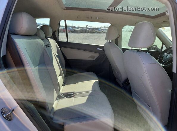 3VV2B7AX7KM011523 2019 VOLKSWAGEN TIGUAN Gray Սալոնի հետևի տեսք