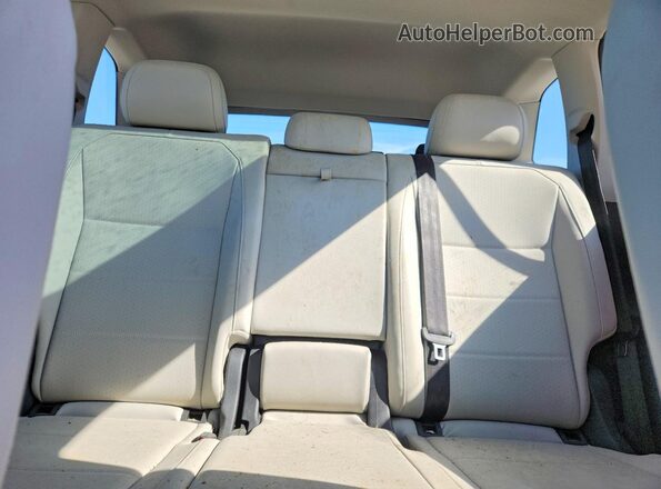 3VV2B7AX7KM011523 2019 VOLKSWAGEN TIGUAN Gray Հետևի նստատեղերի տեսք