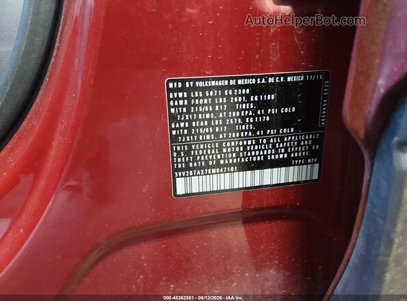 3VV2B7AX7KM047101 2019 VOLKSWAGEN TIGUAN Maroon ძრავის განყოფილების ხედი