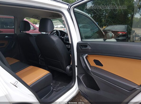 3VV2B7AX7KM101402 2019 VOLKSWAGEN TIGUAN Белый Вид наклейки с VIN-кодом