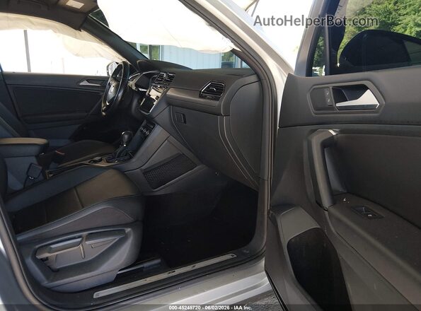 3VV2B7AX7KM139650 2019 VOLKSWAGEN TIGUAN Silver Vista interior delantera