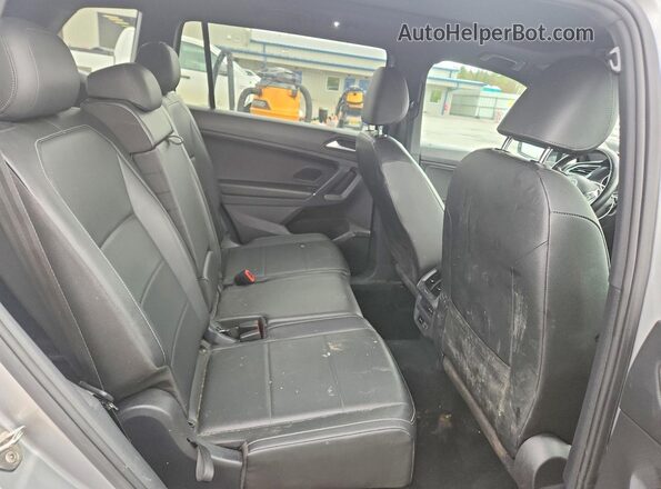 3VV2B7AX7LM068581 2020 VOLKSWAGEN TIGUAN Silver Հետևի նստատեղերի տեսք