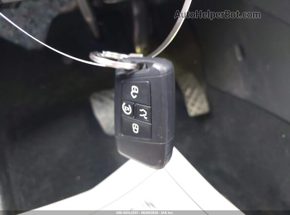 3VV2B7AX7MM127338 2021 VOLKSWAGEN TIGUAN Black Vista del salpicadero