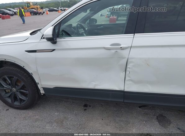 3VV2B7AX7NM164911 2022 VOLKSWAGEN TIGUAN White Դիմացի տեսք