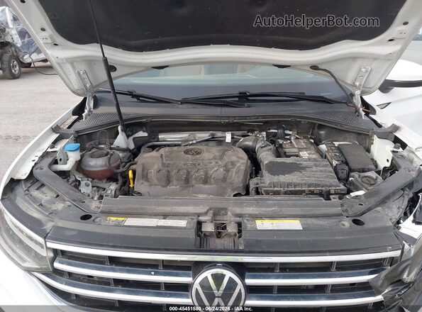 3VV2B7AX7NM164911 2022 VOLKSWAGEN TIGUAN White Հետևի տեսք