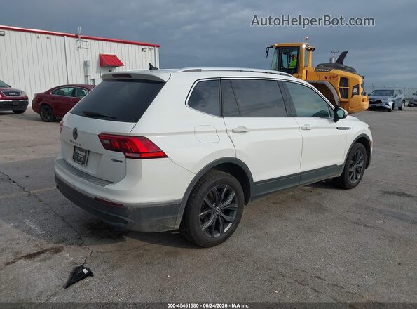 3VV2B7AX7NM164911 2022 VOLKSWAGEN TIGUAN White Հետևի աջ