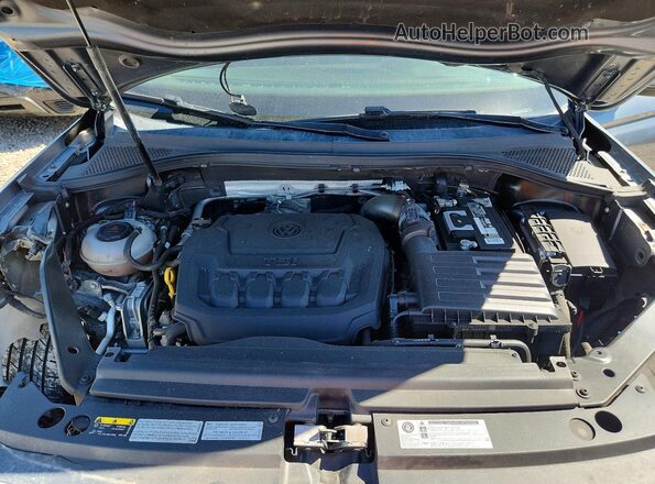 3VV2B7AX8JM165060 2018 VOLKSWAGEN TIGUAN Charcoal Rear interior view