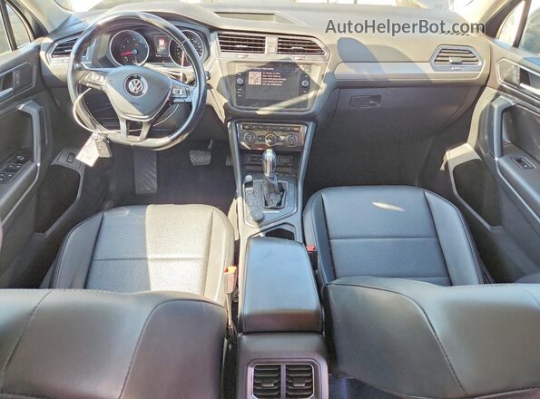 3VV2B7AX8JM165060 2018 VOLKSWAGEN TIGUAN Charcoal Dashboard view
