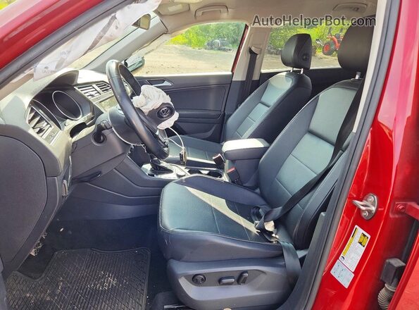 3VV2B7AX8JM180352 2018 VOLKSWAGEN TIGUAN Maroon 